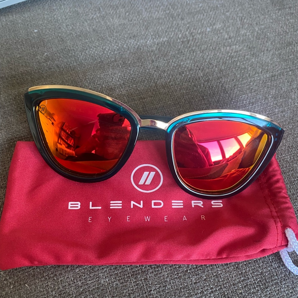 Blenders Polarized Sunglasses